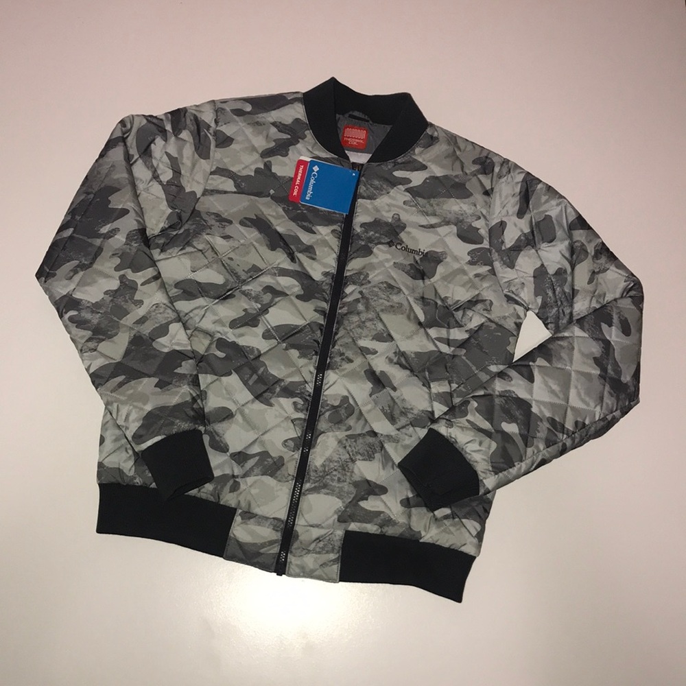 NWT Columbia grey camo printed bomber jacket